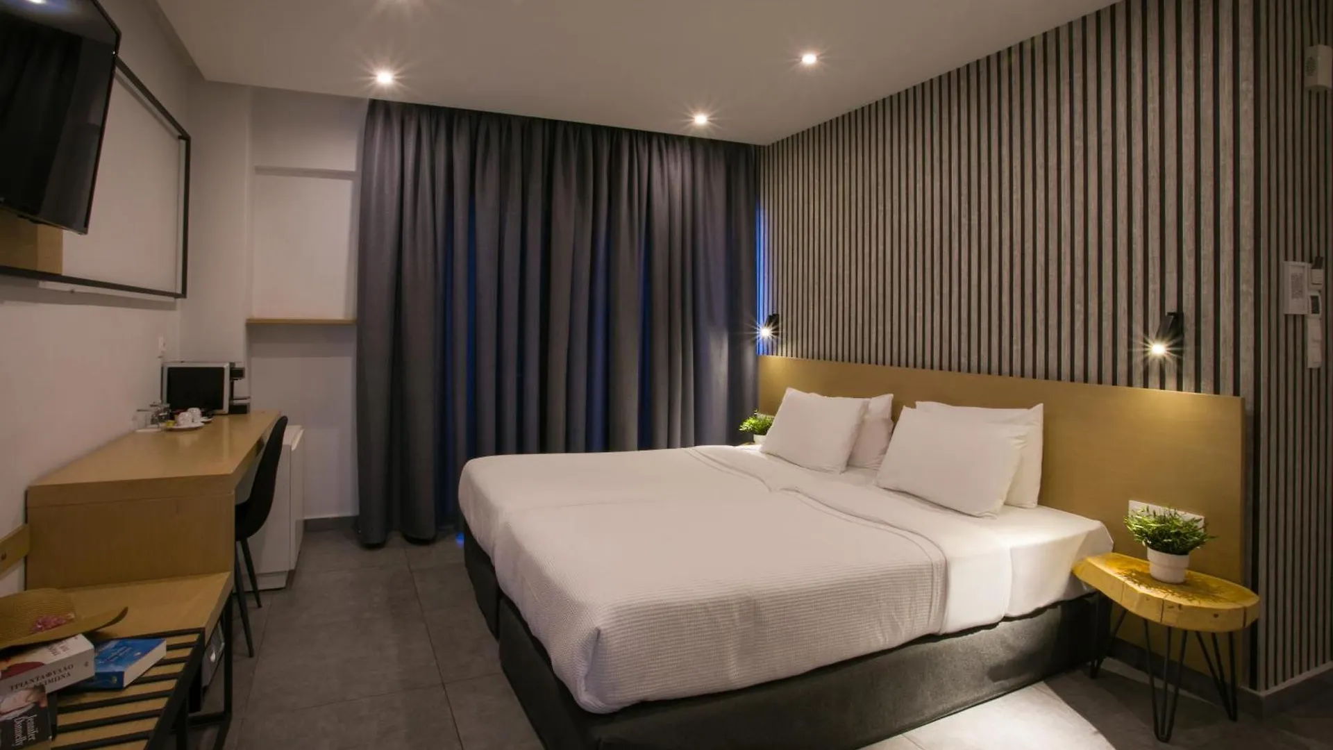 White Luxury Bed & Breakfast Thessaloniki